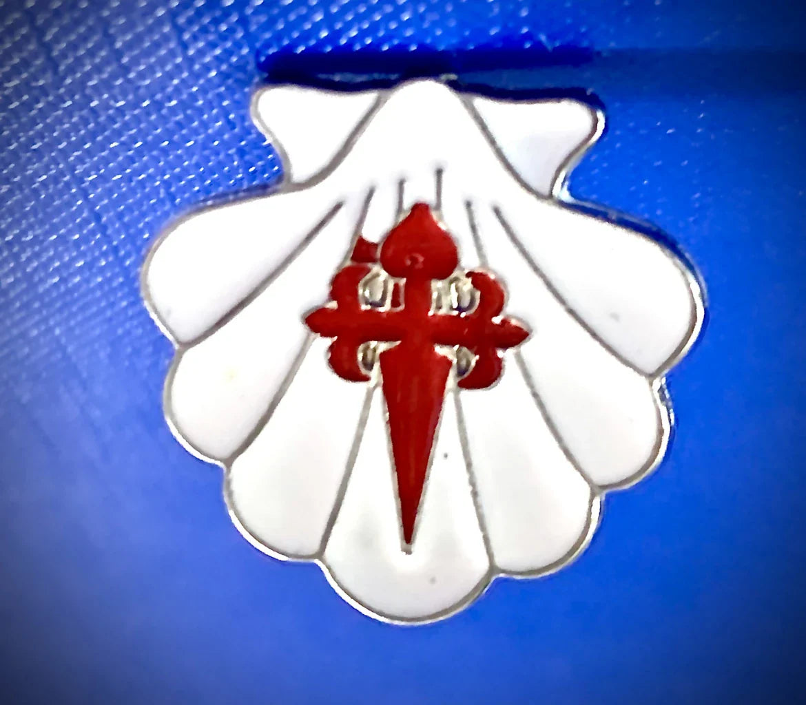 White Camino Shell Pin