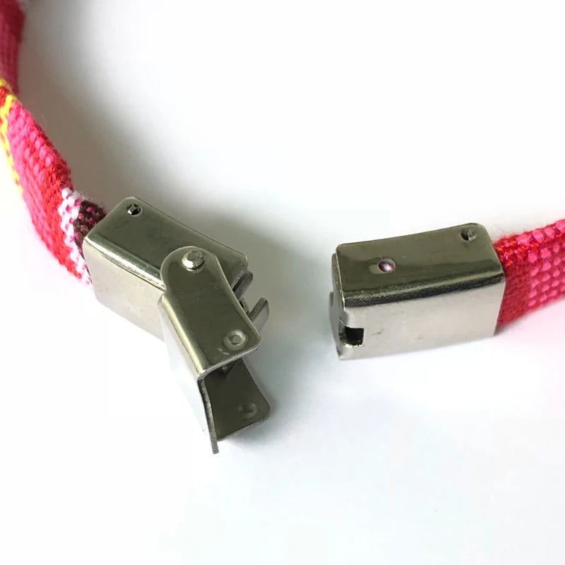 Fabric Bracelet with Metal Camino Shell